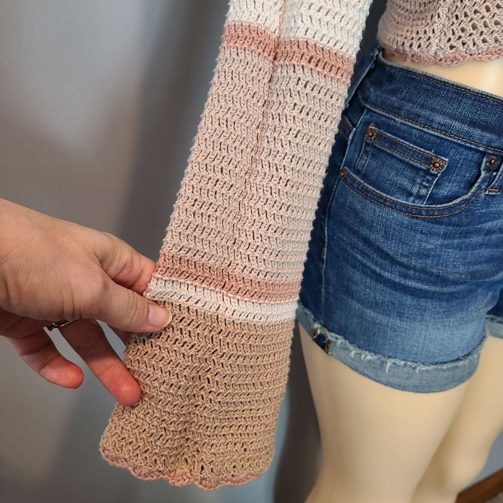 Crochet Flare Sleeve Sweater Y2K Sz M Granola Cottage Fairy Pink Ren Faire Boho - Picture 2 of 11